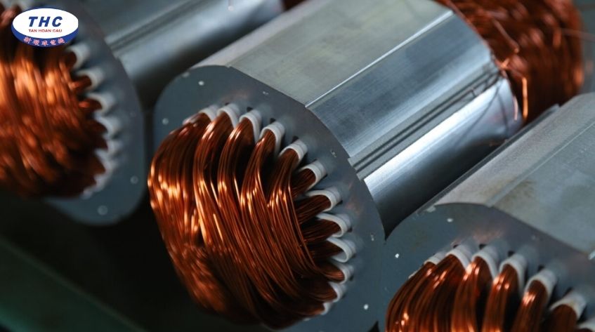 Motor dây đồng tráng men